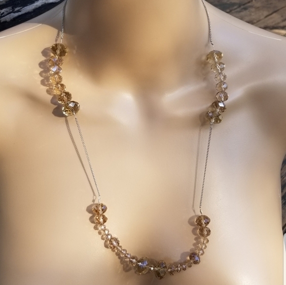 Source Unknown Jewelry - VINTAGE CHAMPAGNE COLORED GLASS CRYSTAL NECKLACE